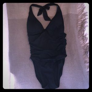 DKNY SWIMSUIT ☀️